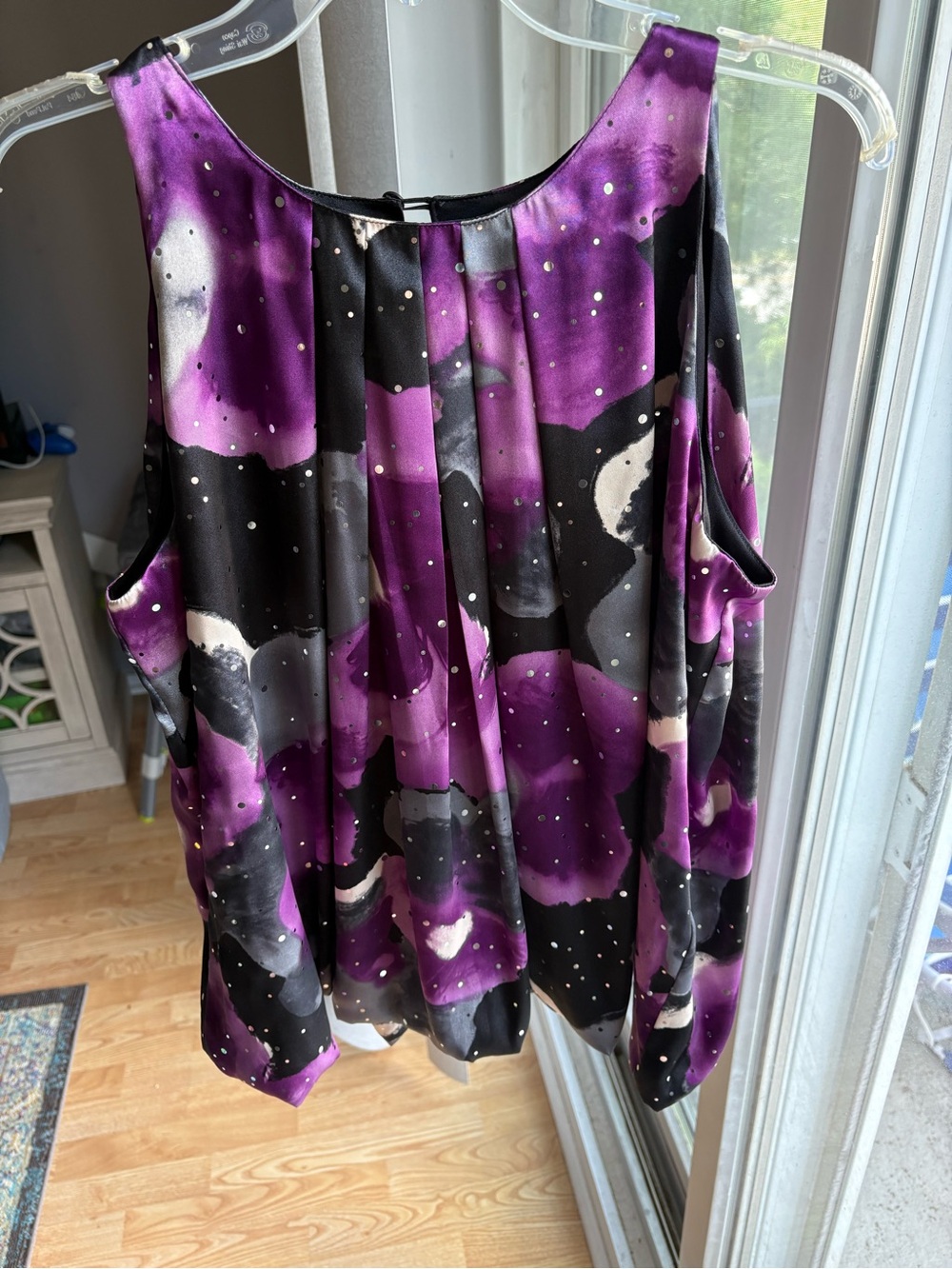 Sleeveless Purple Floral Satin Tank Top